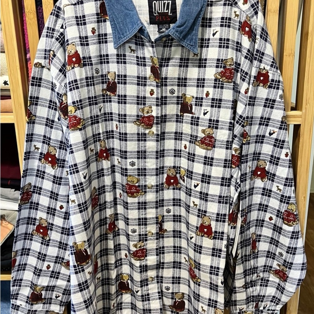 NWT Vintage Quizz Plus Women's Bear Print Plaid Button Down Shirt - Red and Blue